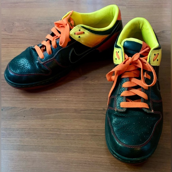 NIKE Men’s Dunk Low “Nyx” Sneakers Black/Yellow/Orange Size 12 - 2008 RARE - Picture 1 of 7